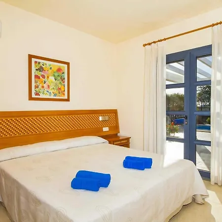 Arc Villa *